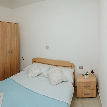 Apartmani Mozaici Risan Exteriér fotografie