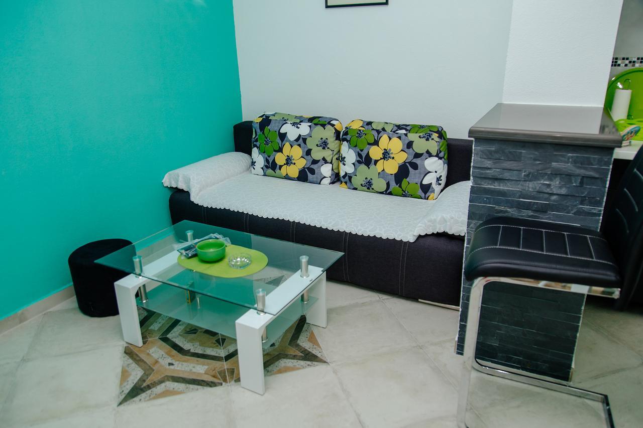 Apartmani Mozaici Risan Exteriér fotografie