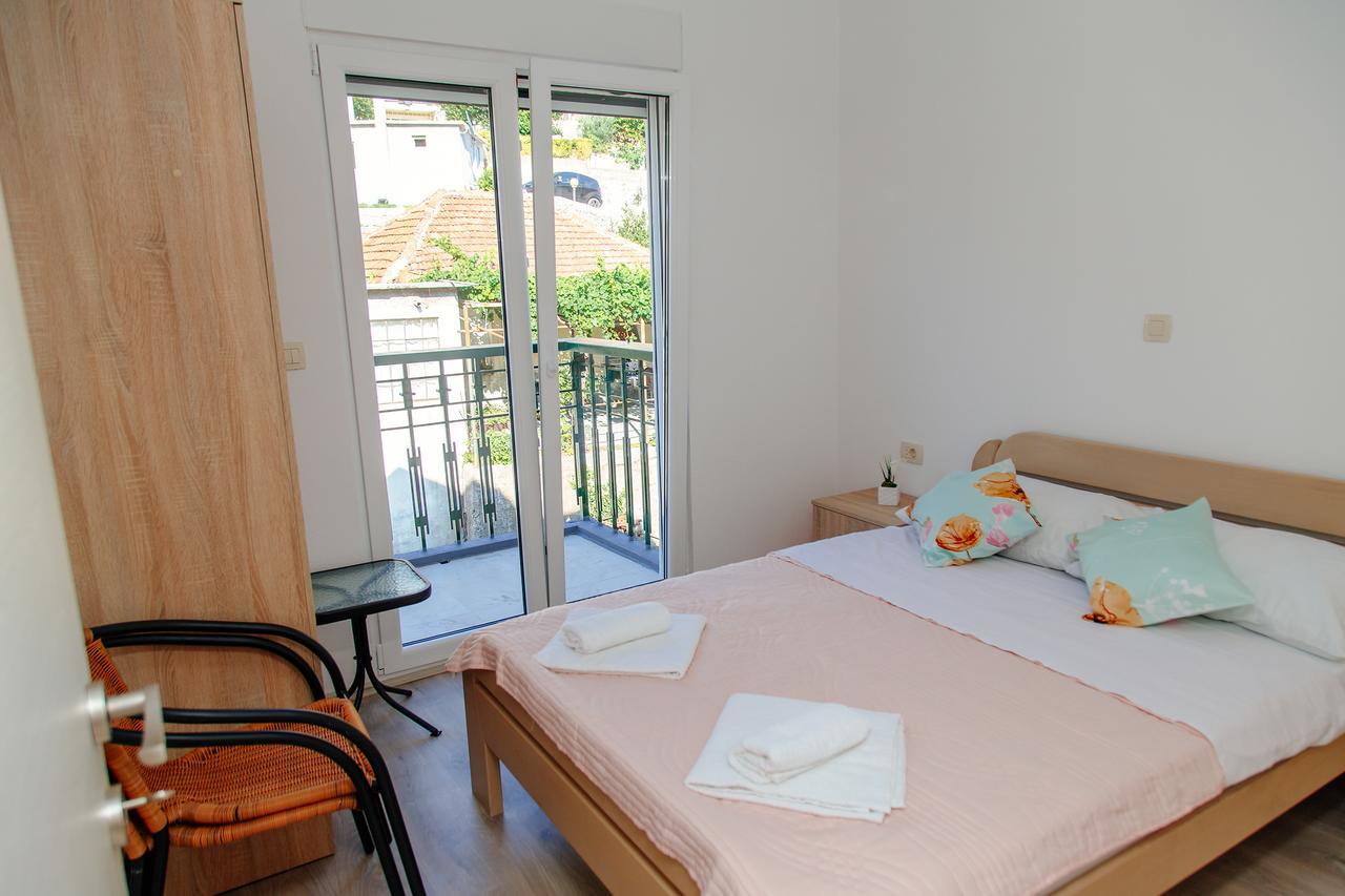 Apartmani Mozaici Risan Exteriér fotografie